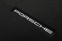 P2684 - Jeu tapis sol noir 911 74-89 targa / cabrio noir inscription porsche avec fixation pour Porsche 911 Turbo / 911T / GT2 / 965 • 1989 • 3.3 turbo • Targa • Boite manuelle 5 vitesses