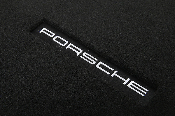 P2684 - Jeu tapis sol noir 911 74-89 targa / cabrio noir inscription porsche avec fixation pour Porsche 911 Turbo / 911T / GT2 / 965 • 1988 • 3.3 turbo • Targa • Boite manuelle 4 vitesses