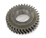 P4759 - Gear wheel for Porsche 944 • 1984 • 944 2.5 • Coupe • Manual gearbox, 5 speed