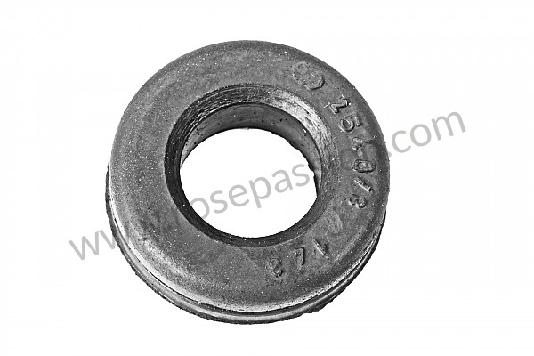 P5583 - Grommet for Porsche 924 • 1979 • 924 2.0 • Coupe • Manual gearbox, 4 speed
