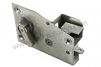 P9913 - Push-button lock for Porsche 356a • 1957 • 1500 carrera gs (547 / 1) • Coupe a t2 • Manual gearbox, 4 speed