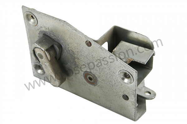 P9913 - Push-button lock for Porsche 356a • 1959 • 1600 carrera gs (692 / 2) • Coupe a t2 • Manual gearbox, 4 speed