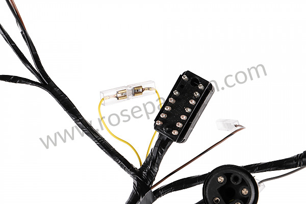 P18030 - Tunnel cable harness for Porsche 911 G • 1975 • 2.7s • Coupe • Automatic gearbox