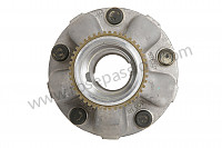 P22688 - Front wheel hub for Porsche 928 • 1992 • 928 gts • Coupe • Automatic gearbox