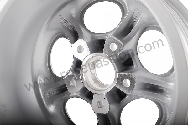 P40288 - Alloy wheel 7 x 15 et23.3 for Porsche 911 G • 1989 • 3.2 g50 • Targa • Manual gearbox, 5 speed