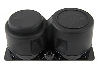 P554686 - CENTRAL DRINK HOLDER for Porsche Cayenne / 957 / 9PA1 • 2010 • Cayenne gts • Manual gearbox, 6 speed