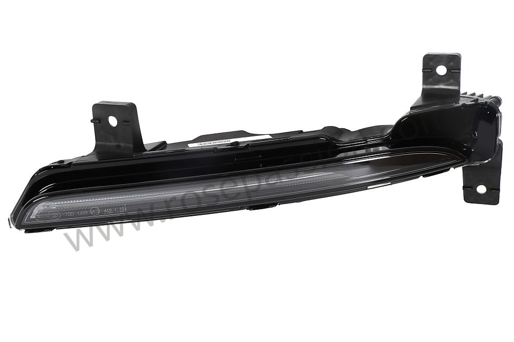 P584222 - 982953351B - ADDITIONAL HEADLAMP (982953351