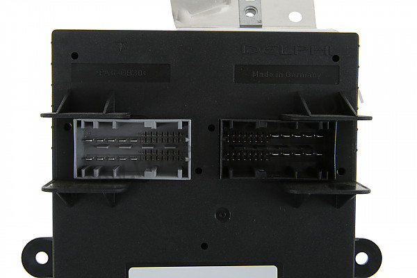 P136882 - Frontcomputer für Porsche Boxster / 987-2 • 2011 • Boxster spyder 3.4 • Cabrio • 6-gang-handschaltgetriebe