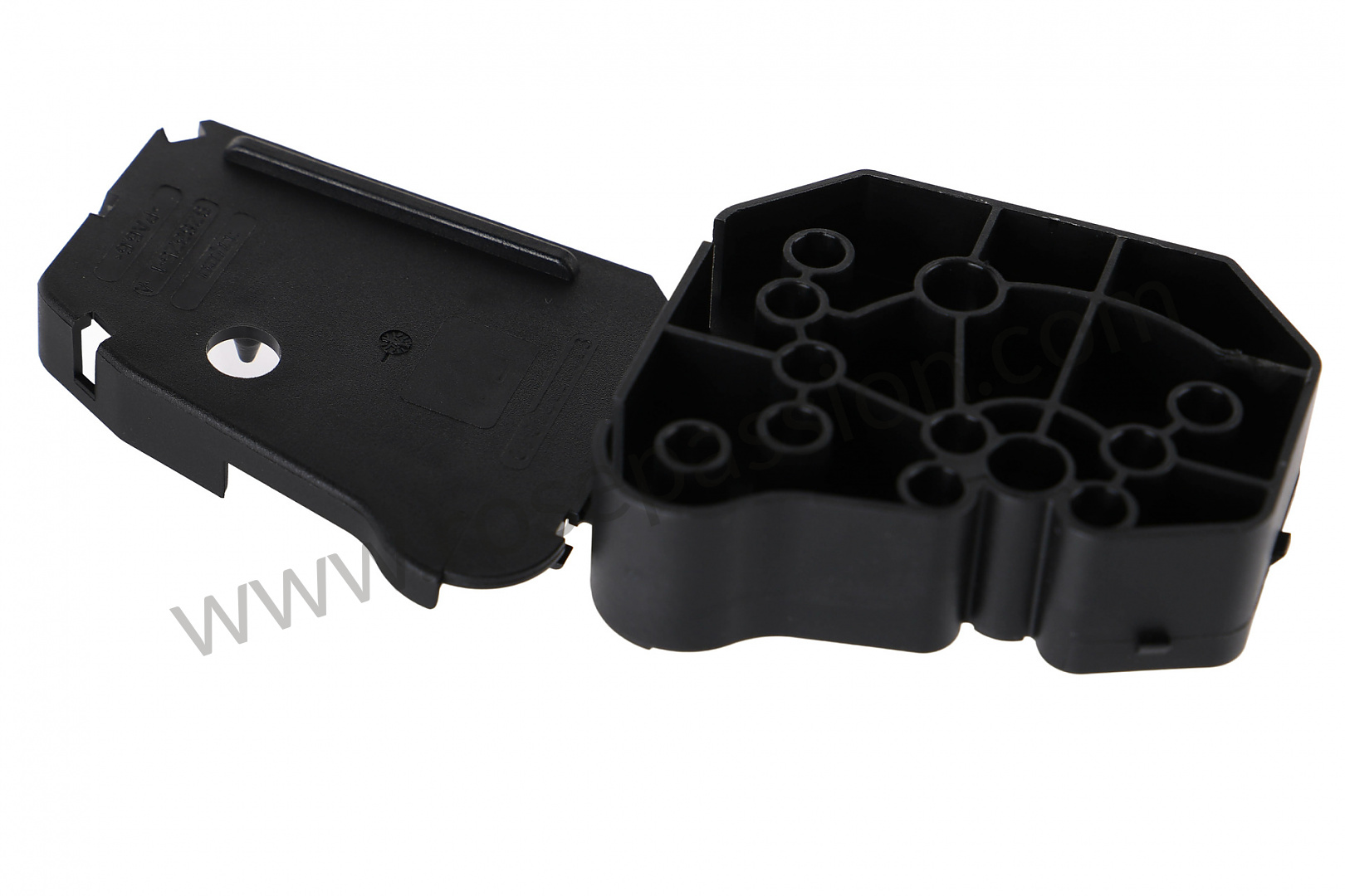 P70380 - 99965264040 - Plug socket for Porsche