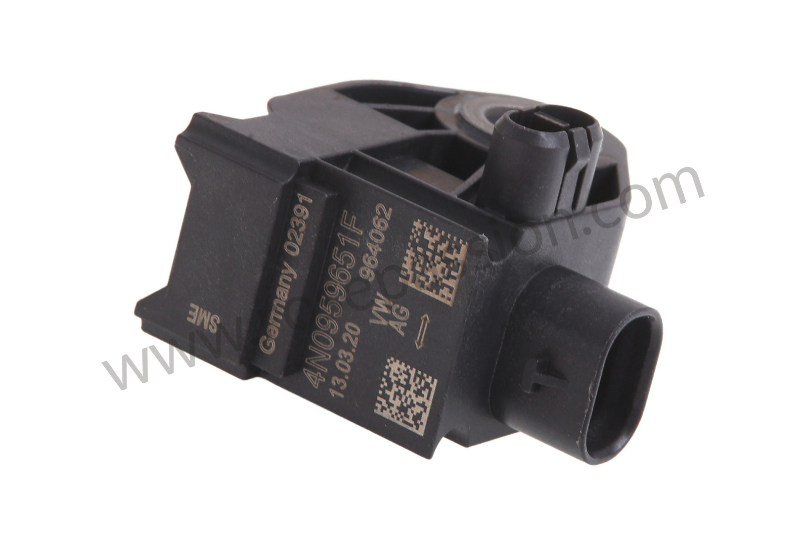 P268762 - 9A795965110 - Front sensor for Porsche
