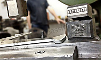 P1024514 - VOLANT MOMO PROTOTIPO TROIS BRANCHES CUIR NOIR pour Porsche Boxster / 987-2 • 2012 • Boxster spyder 3.4 • Cabrio • Boite PDK