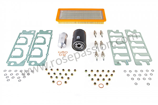P103253 - Kit révision contenant ( les 3 filtres + joint vidange + bougies + joints cache culbuteur avec visserie) pour Porsche 