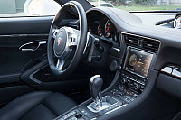 P1038863 - MAGNETISCHE TELEFOONHOUDER voor Porsche 991 • 2012 • 991 c2 • Coupe • Manuele bak 6 versnellingen
