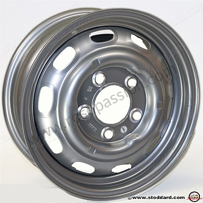 P1039487 - 15 X 5.5 INCHES DISC BRAKE STEEL RIM SILVER PAINTED FINISH, 42 MM OFFSET. MADE IN THE USA WITH FACTORY TOOLS. FOR 356C 911 912 for Porsche 911 Classic • 1969 • 2.0t • Coupe • Manual gearbox, 5 speed