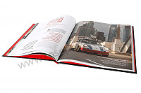 P1050806 - LIVRE 911 BY PORSCHE  (FR) pour Porsche 997 Turbo / 997T / 911 Turbo / GT2 • 2008 • 997 turbo • Coupe • Boite manuelle 6 vitesses