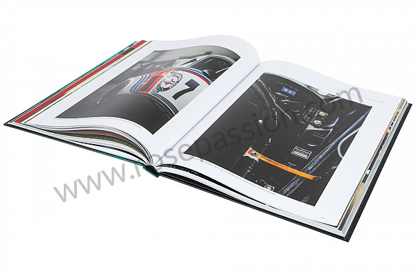 P1050815 - LIBRO PORSCHE, UN'ARTE DI VIVERE (FR) per Porsche 356a • 1957 • 1600 s (616 / 2) • Coupe a t1 • Cambio manuale 4 marce