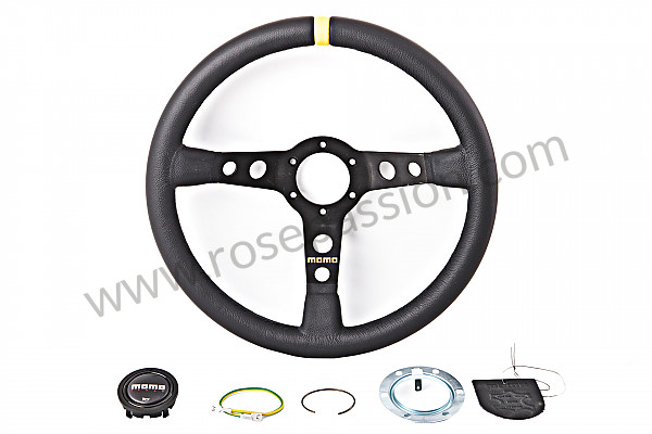 P112042 - Black leather three-spoke steering wheel for Porsche 911 Classic • 1970 • 2.2e • Targa • Manual gearbox, 5 speed