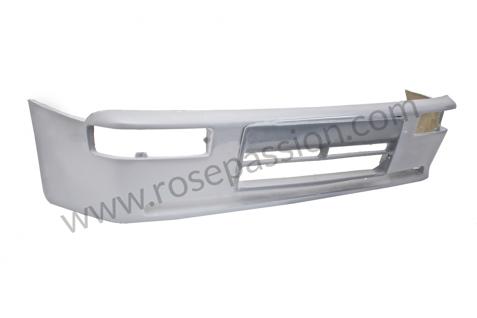 P116194 - Front bumper and spoiler for 924 carrera gt supplied with central grille for Porsche P116194 - Front bumper and spoiler for 924 carrera gt supplied with central grille for Porsche
