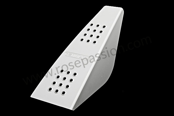 P120747 - Perforated aluminium footrest for Porsche 997-2 / 911 Carrera • 2011 • 997 c2 gts • Coupe • Pdk gearbox