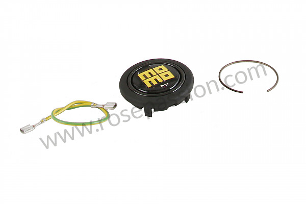P555977 - STEERING WHEEL CALIFORNIA for Porsche 924 • 1981 • 924 2.0 • Coupe • Automatic gearbox