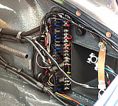 P593378 - FUSE BOX 911 69-73 UPDATE WITH NEW TYPE OF FUSE for Porsche 911 Classic • 1969 • 2.0e • Targa • Manual gearbox, 5 speed