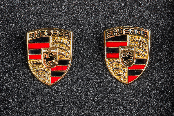 P93323 - Gemelli per Porsche 